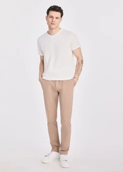 Biały basic T-shirt męski z logo