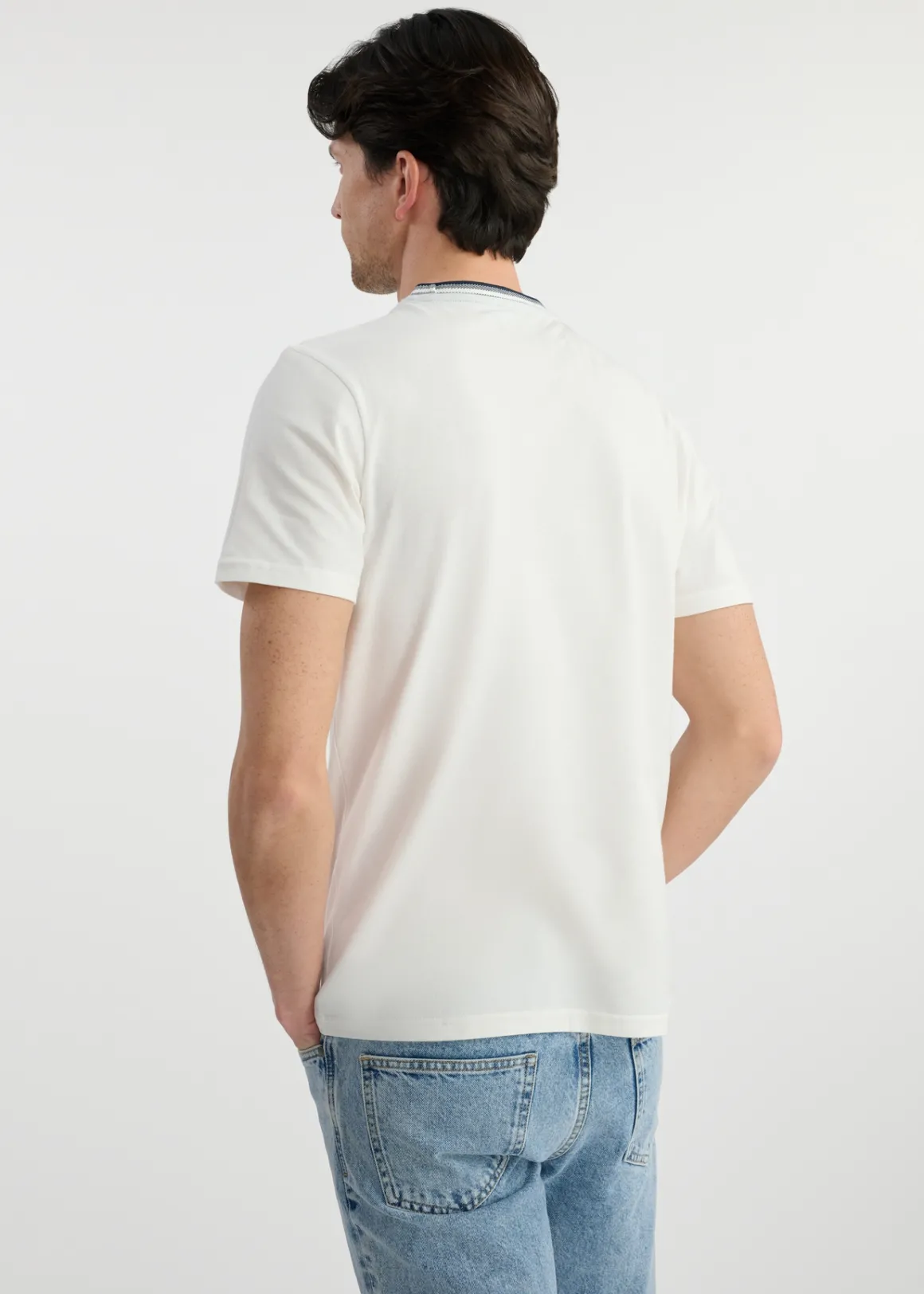 Biały T-shirt męski z bawełny