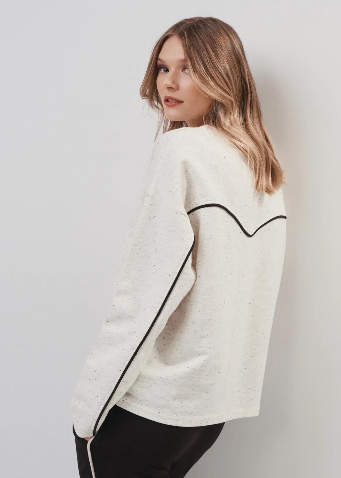 Bluza damska bez kaptura