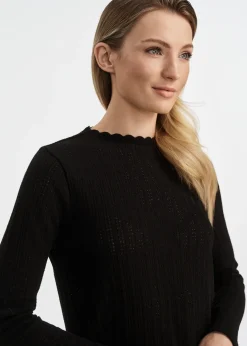 Czarna ażurowa bluzka damska