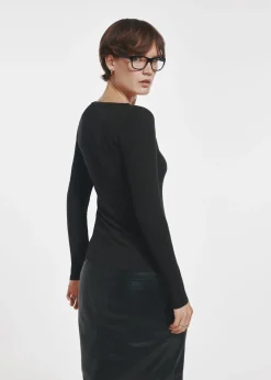 Czarna prążkowana bluzka longsleeve damska