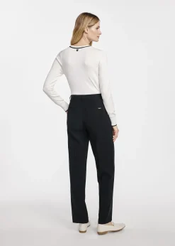 Czarne eleganckie spodnie damskie
