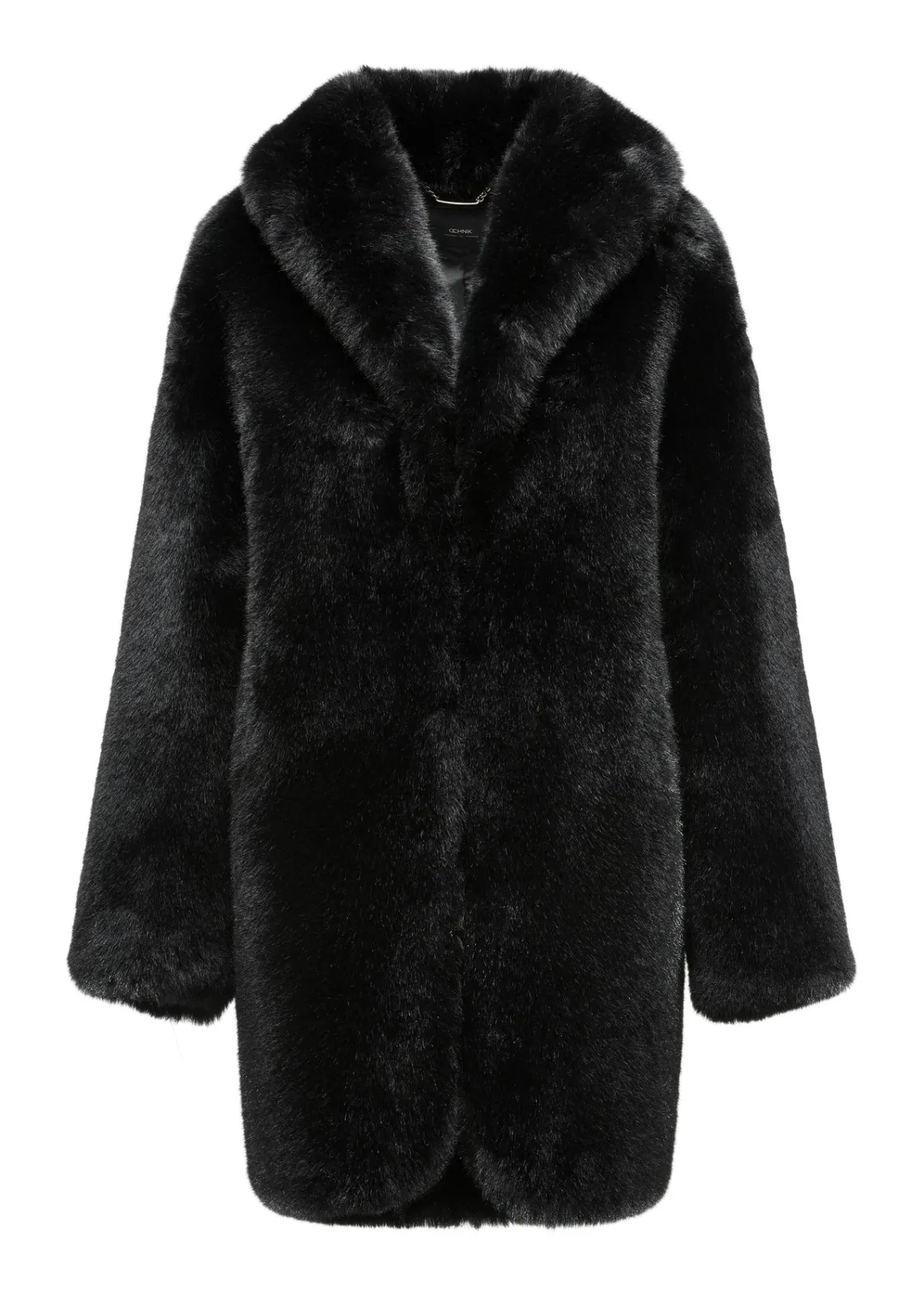 Czarne futro damskie o kroju oversize