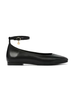 Czarne skórzane buty damskie z paskiem