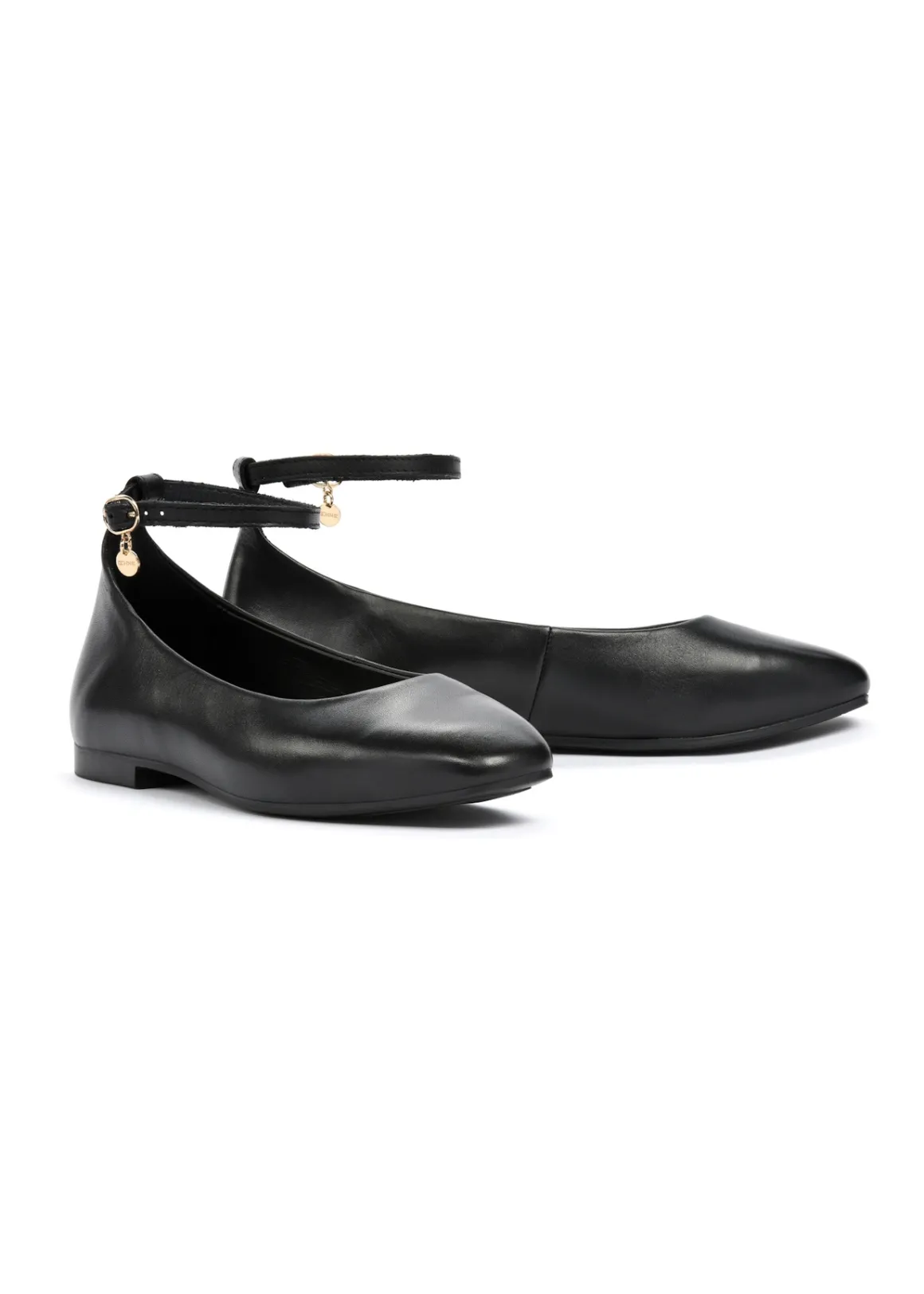 Czarne skórzane buty damskie z paskiem
