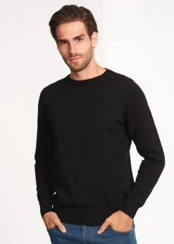 Czarny sweter męski basic