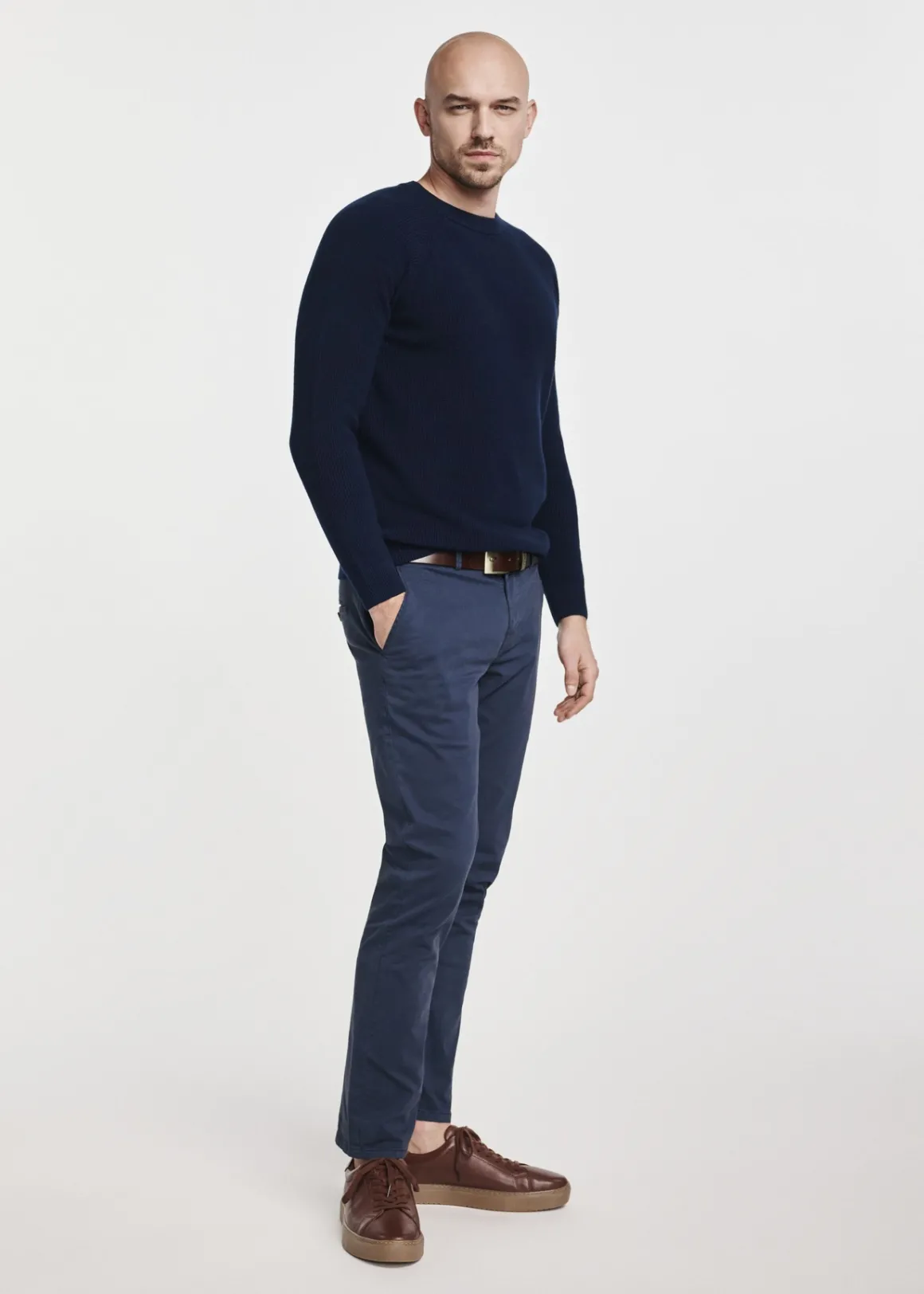 Granatowy sweter męski bawełniany