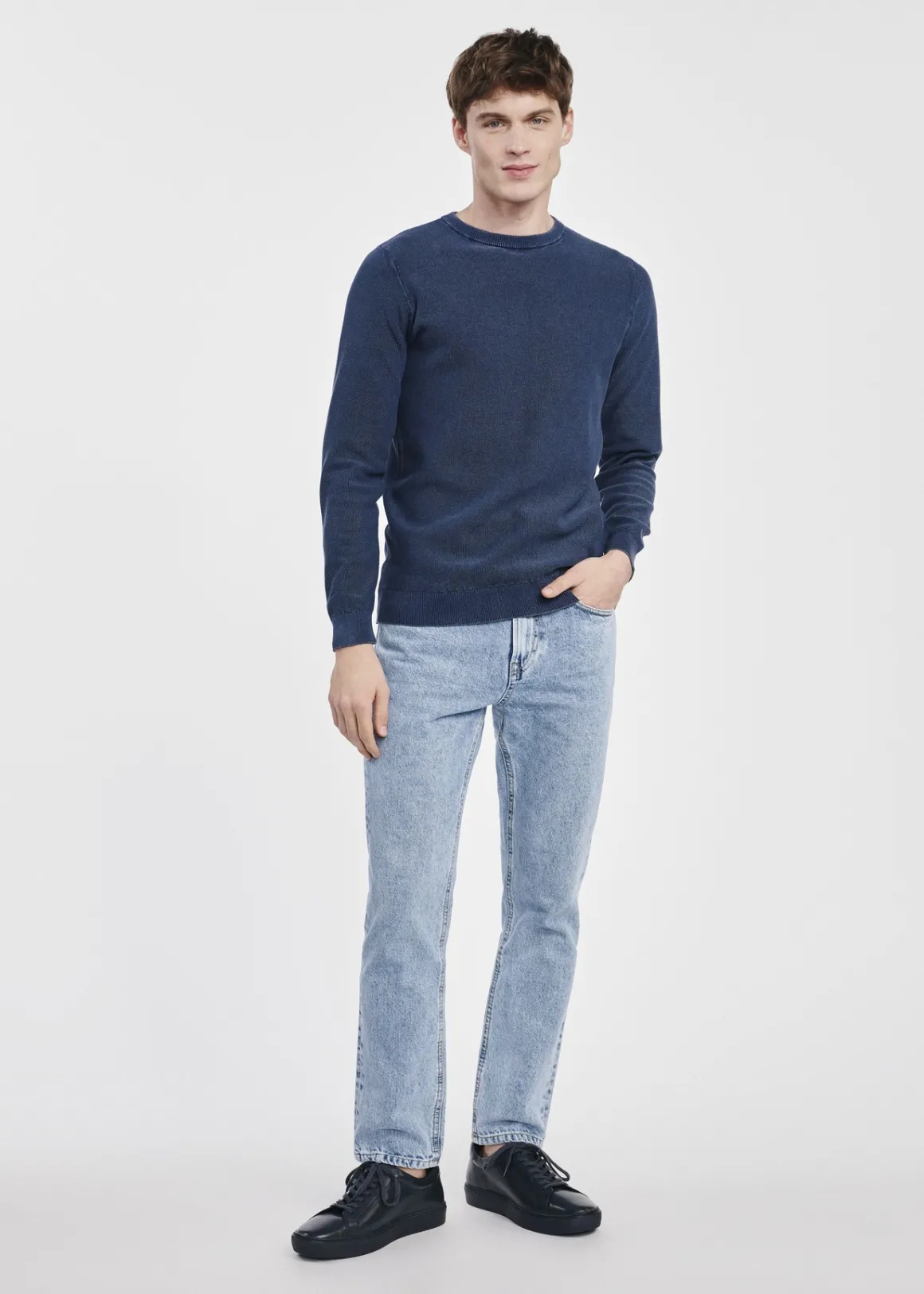 Granatowy sweter męski z bawełny