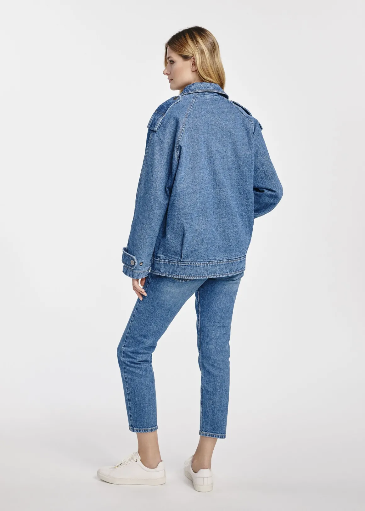 Jeansowa kurtka damska oversize