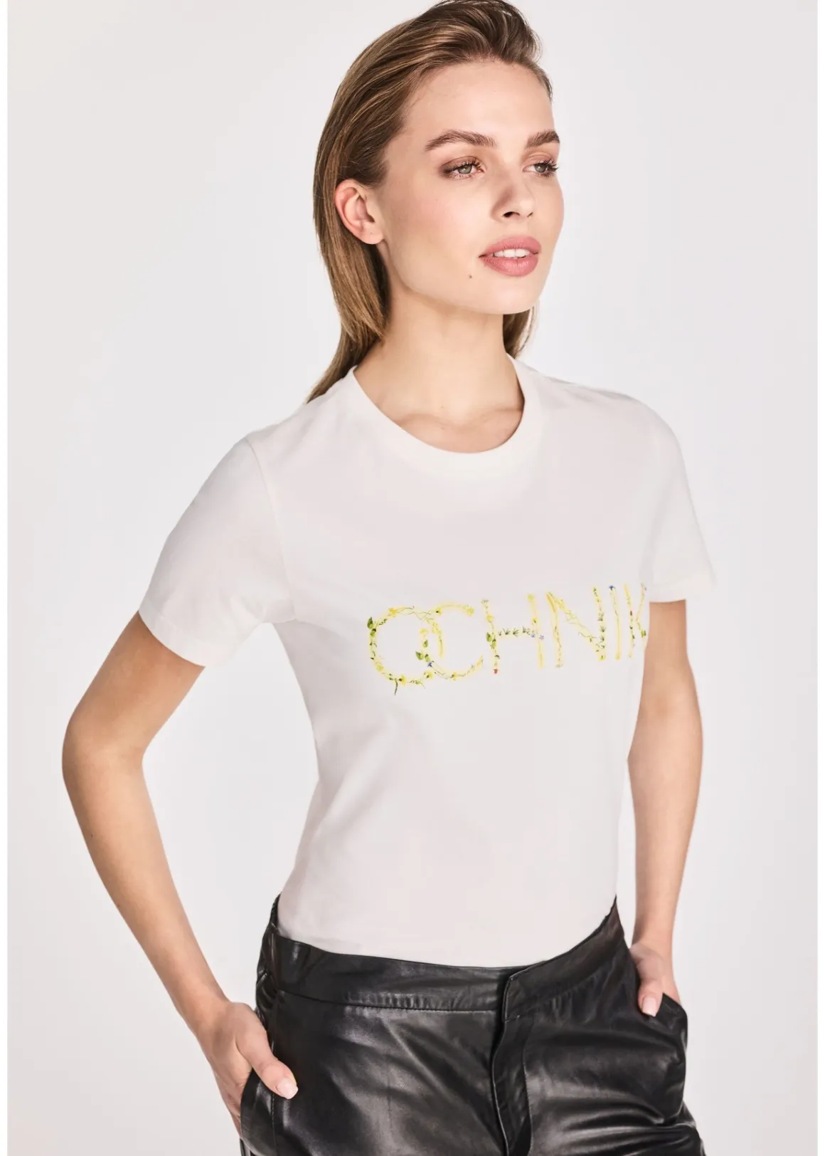 Kremowy bawełniany t-shirt damski