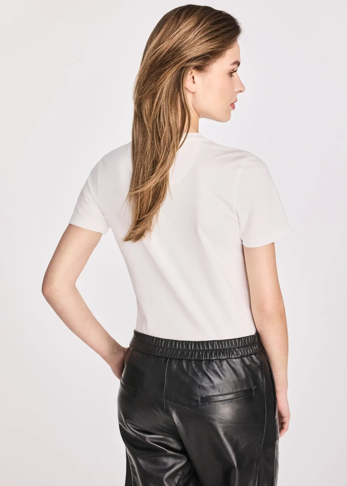 Kremowy bawełniany t-shirt damski