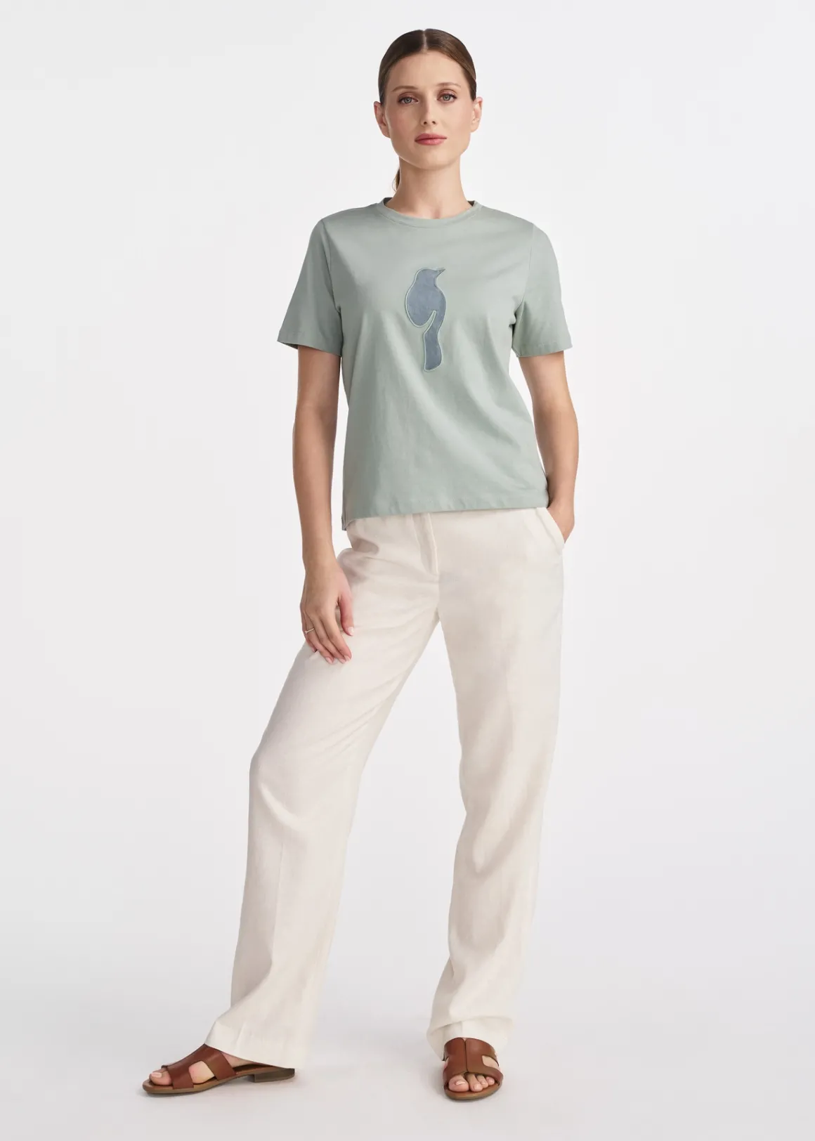Miętowy T-shirt damski z logo