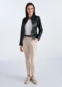 Skórzana czarna kurtka ramoneska damska