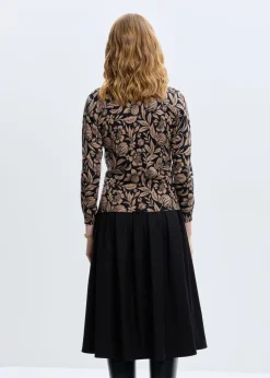 Sweter damski z kwiatowym printem
