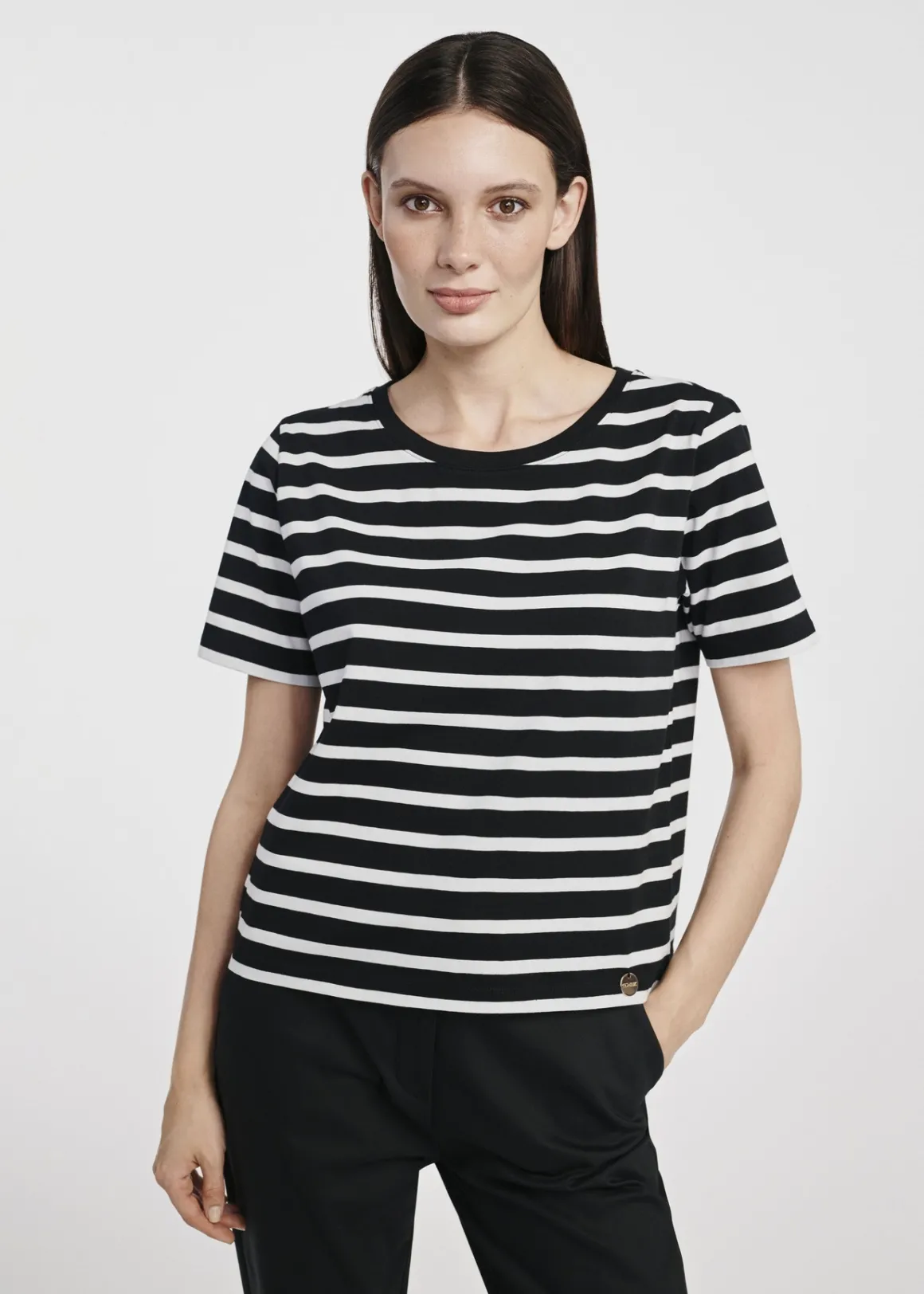T-shirt damski w biało-czarne paski